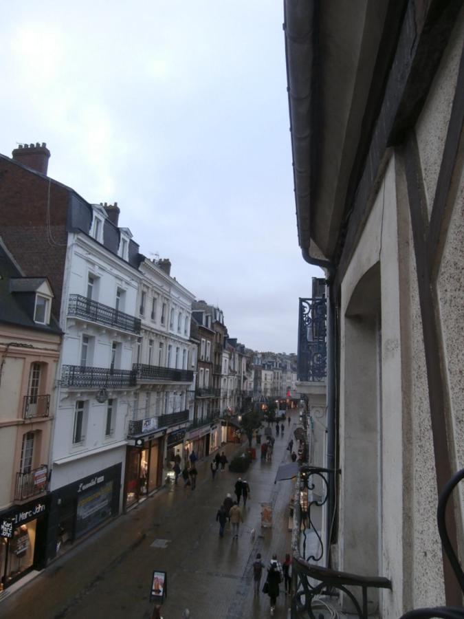 Au Claire De Lune Dieppe Exteriör bild